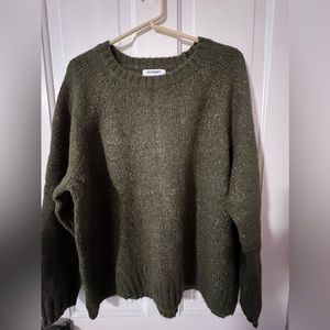 NWOT Old Navy women’s sweater in size L